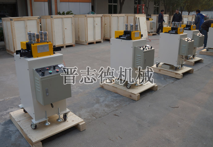 整平機(jī)出口現(xiàn)場(chǎng)