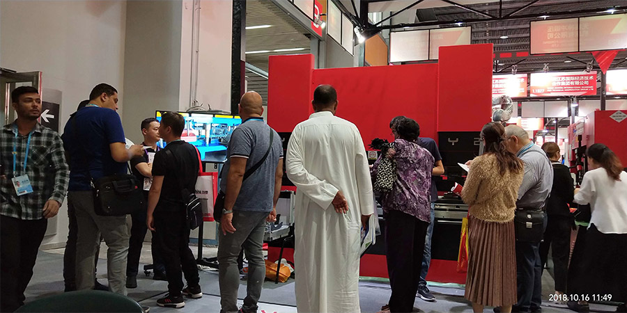 送料機(jī)廠參展廣交會(huì),沖床廠參展廣交會(huì)