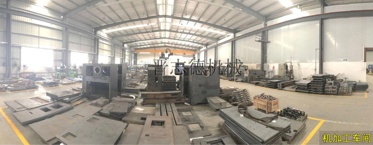送料機(jī)廠機(jī)加工車間